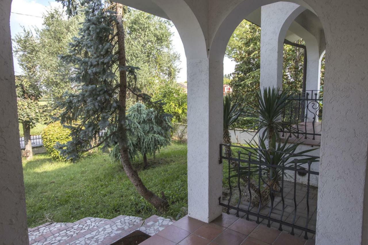 Villa Berra - Via Postale 63/A Екстер'єр фото